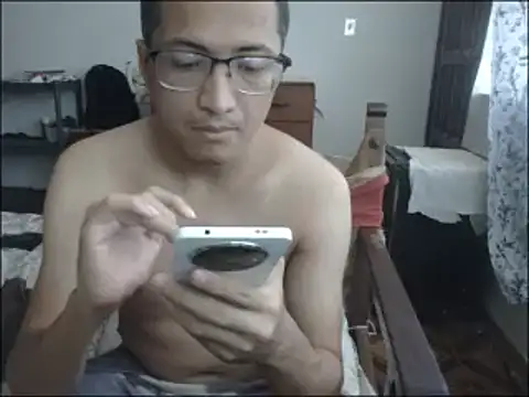 Snapshot of Mghty-cockl88 chatting on 3, 3, 2025 Mghty-cockl88 online show from 3, 3, 2025