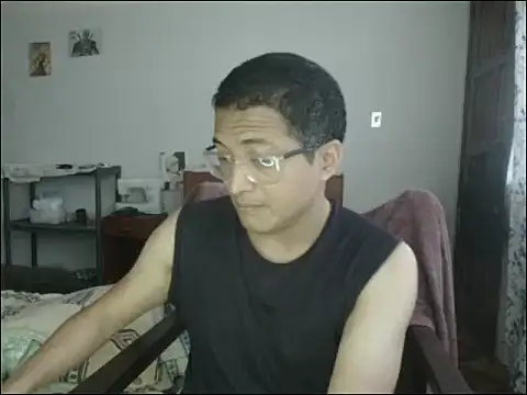 Snapshot of Mghty-cockl88 chatting on 16, 10, 2025 Mghty-cockl88 online show from 16, 10, 2025