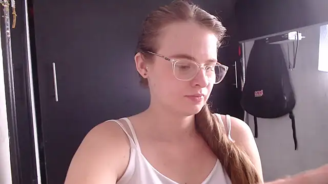 HellenMiyer1111 online show from 15, 2, 2025