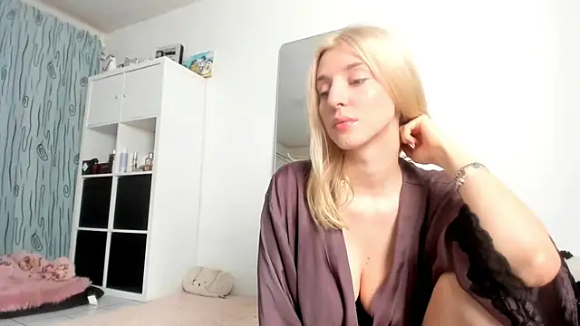 KenzieDawton online show from 19, 12, 2025