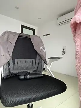 Shyn   online show from 8, 3, 2025