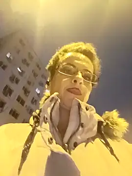 RebeccaNoble online show from 22, 3, 2026