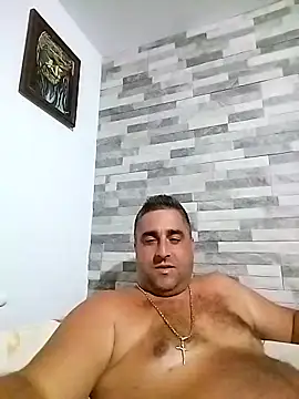 ADRIAN ADI40 online show from 29, 9, 2025