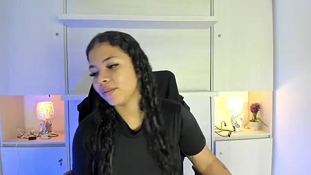 Snapshot of SophiaaStone chatting on 14, 4, 2026 SophiaaStone online show from 14, 4, 2026