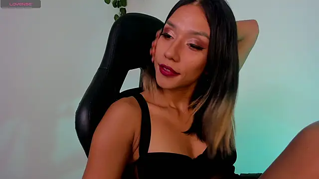 Snapshot of sussyprice chatting on 27, 2, 2025 sussyprice online show from 27, 2, 2025