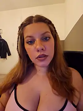 Snapshot of Janefruti chatting on 28, 2, 2025 Janefruti online show from 28, 2, 2025