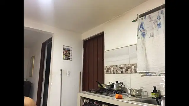 kelly thomson online show from 11, 2, 2025