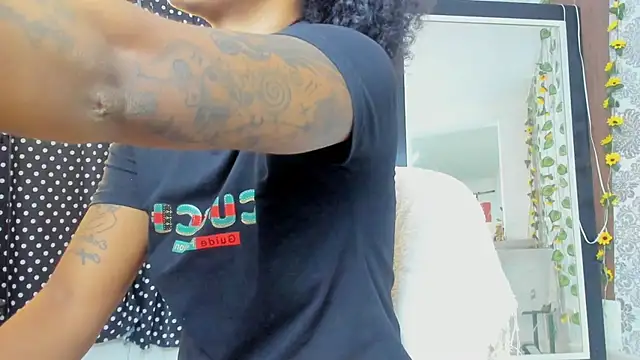 kelly thomson online show from 18, 2, 2026