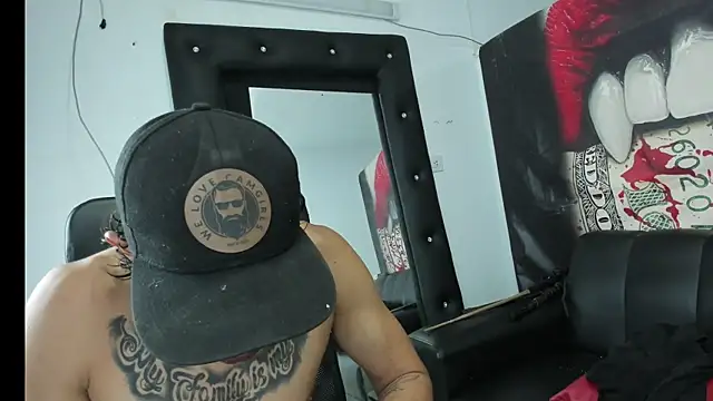 Snapshot of Strongernastyx chatting on 7, 2, 2025 Strongernastyx online show from 7, 2, 2025