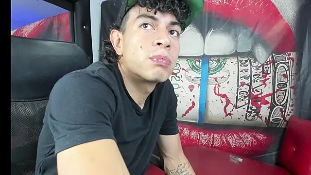 Snapshot of Strongernastyx chatting on 3, 3, 2025 Strongernastyx online show from 3, 3, 2025