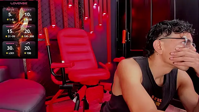 Snapshot of Strongernastyx chatting on 18, 3, 2025 Strongernastyx online show from 18, 3, 2025