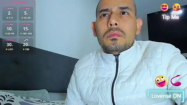 jhonyalzate2 online show from 7, 2, 2025