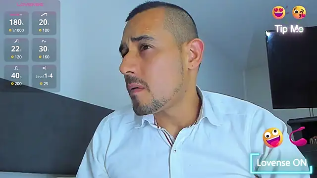 jhonyalzate2 online show from 18, 2, 2025