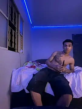 Rayanzimaker online show from 7, 4, 2026