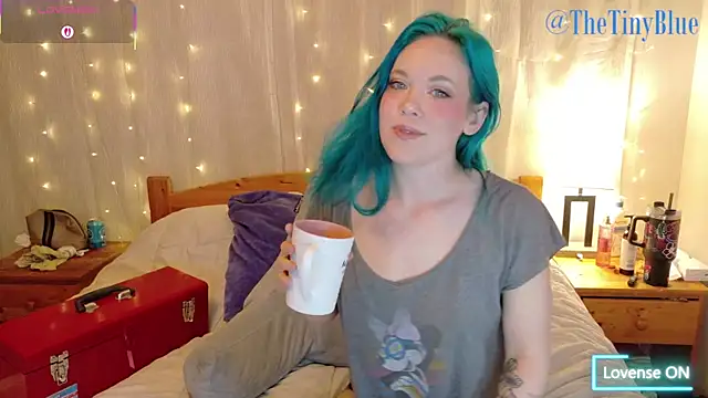 thetinyblue online show from 13, 4, 2026