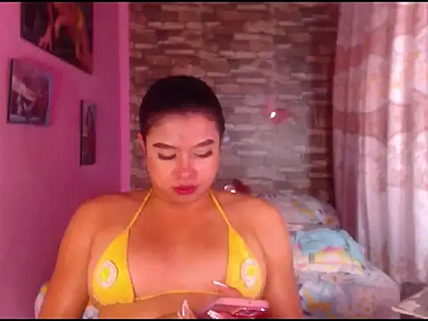 Snapshot of katrinawillff chatting on 26, 2, 2025 katrinawillff online show from 26, 2, 2025