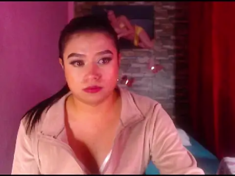 Snapshot of katrinawillff chatting on 4, 3, 2025 katrinawillff online show from 4, 3, 2025