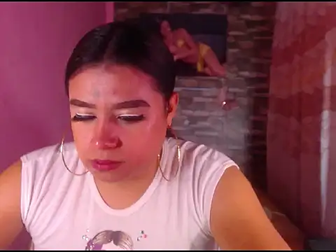 Snapshot of katrinawillff chatting on 15, 11, 2025 katrinawillff online show from 15, 11, 2025