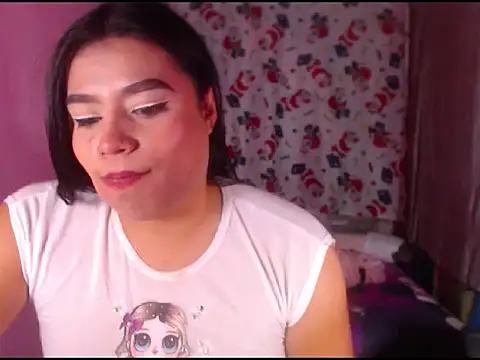 Snapshot of katrinawillff chatting on 15, 12, 2025 katrinawillff online show from 15, 12, 2025