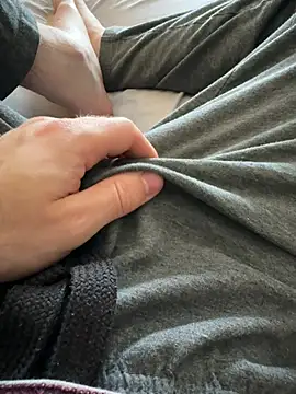 Snapshot of j1991j chatting on 10, 4, 2026 j1991j online show from 10, 4, 2026