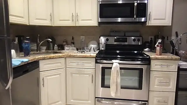 BigGuyMuscle online show from 25, 11, 2025