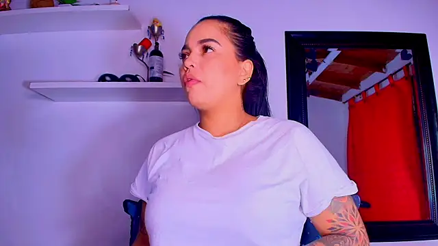 alexaa walker online show from 19, 2, 2025