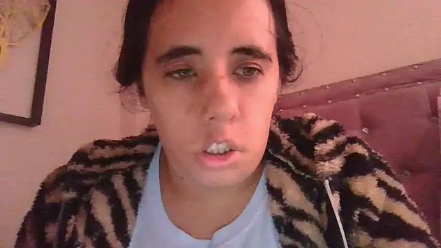 Snapshot of annarose19 chatting on 24, 2, 2026 annarose19 online show from 24, 2, 2026