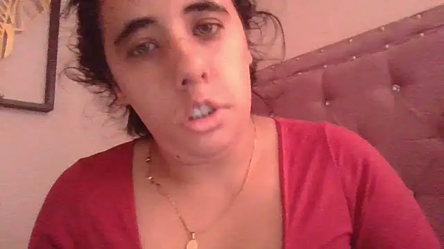 Snapshot of annarose19 chatting on 2, 3, 2026 annarose19 online show from 2, 3, 2026