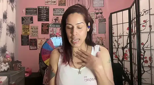 Snapshot of latinacubana chatting on 9, 3, 2025 latinacubana online show from 9, 3, 2025