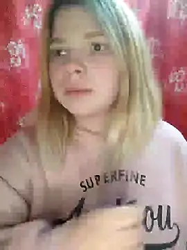 Snapshot of Zuli_Kiska chatting on 13, 1, 2025 Zuli Kiska online show from 13, 1, 2025