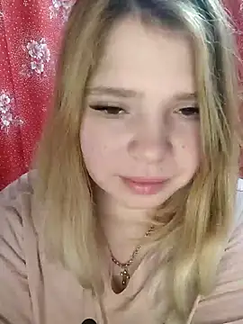 Snapshot of Zuli_Kiska chatting on 27, 1, 2025 Zuli Kiska online show from 27, 1, 2025
