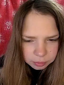 Zuli Kiska online show from 6, 4, 2026