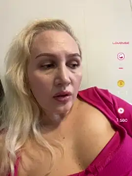 Snapshot of YourBlondee chatting on 21, 5, 2026 YourBlondee online show from 21, 5, 2026
