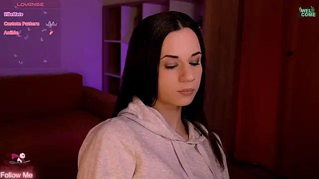 ItsAlisia online show from 2, 4, 2026