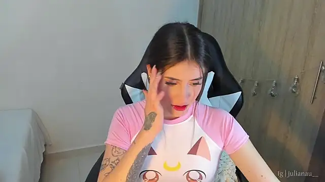 iriswest  online show from 10, 1, 2025