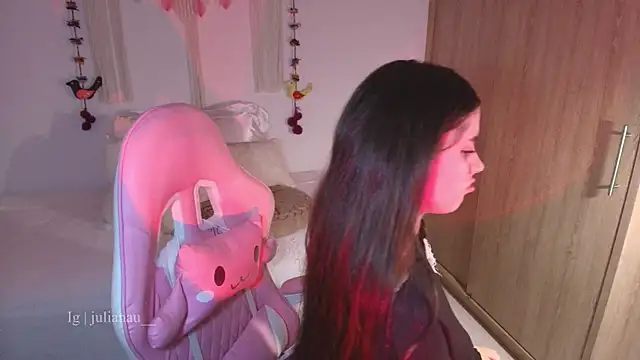 iriswest  online show from 10, 3, 2026