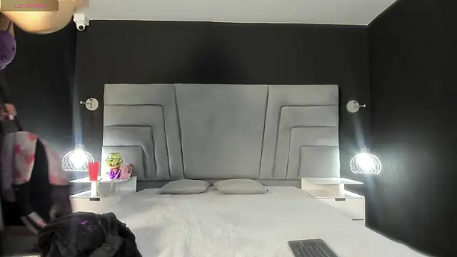 danaythamara1 online show from 8, 3, 2025