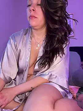 bellafreakyfun online show from 6, 11, 2025