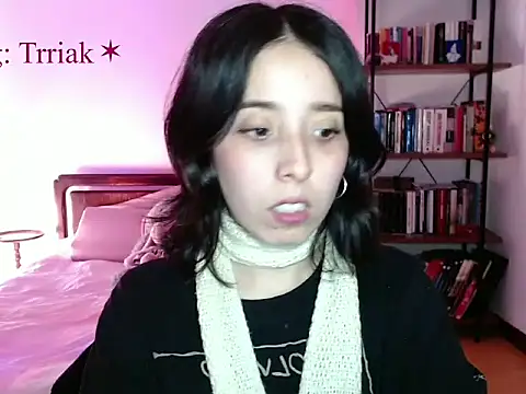 Snapshot of babyluna_8_8 chatting on 8, 4, 2026 babyluna 8 8 online show from 8, 4, 2026