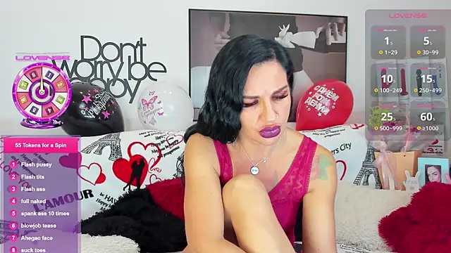 Tara Bloss online show from 23, 3, 2025