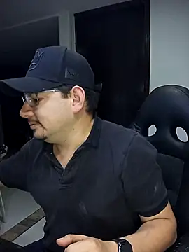 Snapshot of Javibell93 chatting on 25, 2, 2026 Javibell93 online show from 25, 2, 2026