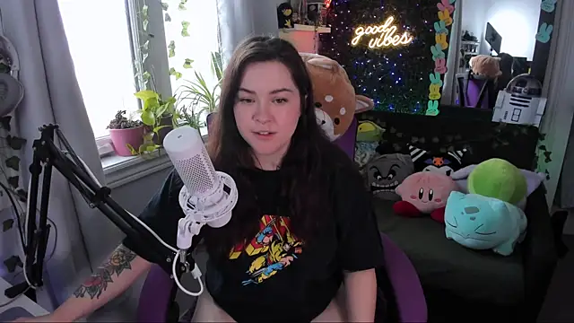 JennKenobi online show from 17, 4, 2026