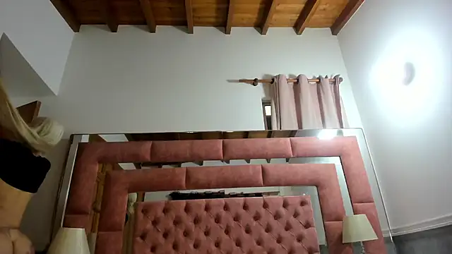 briana wonder69xxx online show from 17, 3, 2026