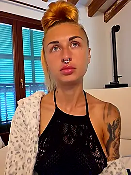 kylie blck online show from 27, 9, 2025