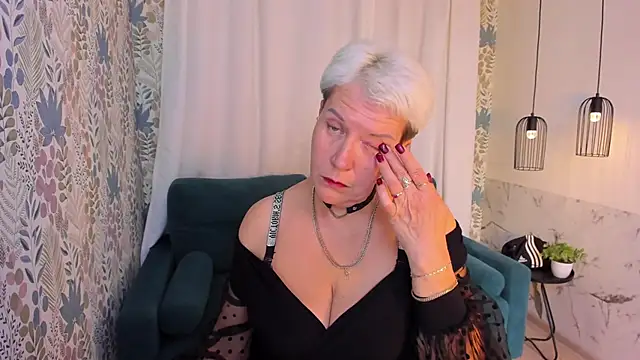 Snapshot of KathySunn chatting on 23, 4, 2026 KathySunn online show from 23, 4, 2026