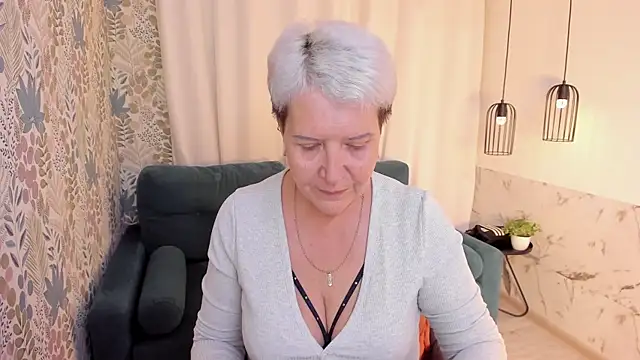 Snapshot of KathySunn chatting on 15, 5, 2026 KathySunn online show from 15, 5, 2026