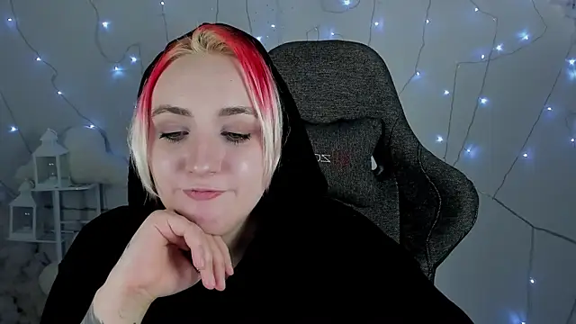 AsheLucker online show from 30, 1, 2025