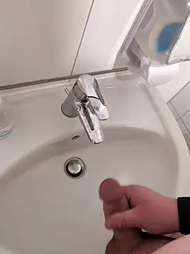 Philip266xh online show from 20, 2, 2025