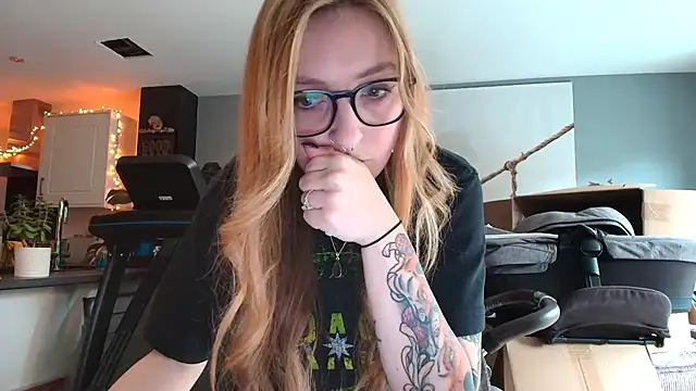 short sweetpea online show from 17, 10, 2025