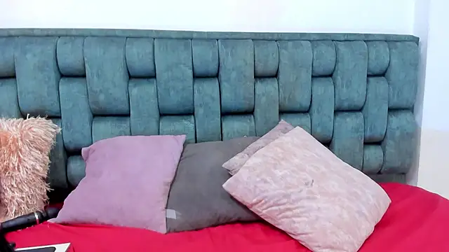 IsiisLovei online show from 27, 11, 2025